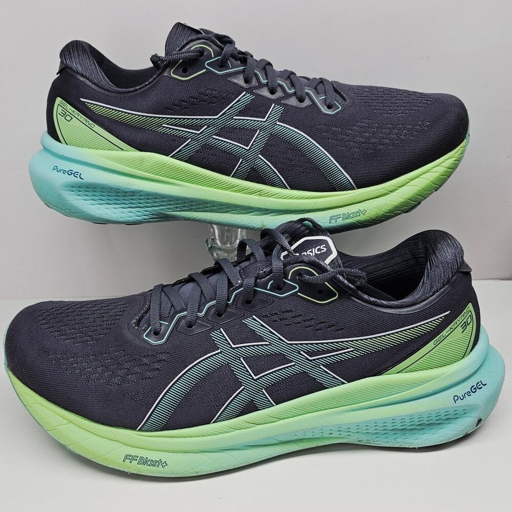 Asics Men 11.5 Comfy footwear